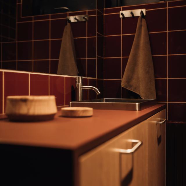 High håndvask m/bundventil, Rustfrit stål