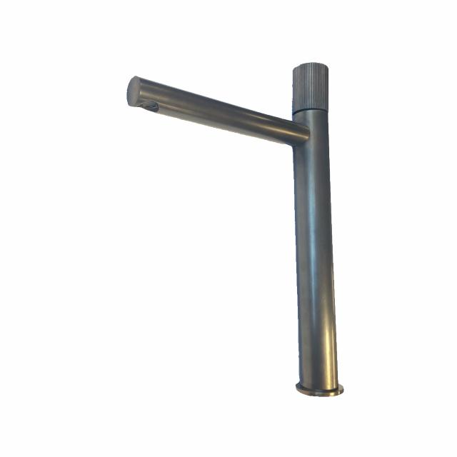 Mira 030 håndvaskarmatur høj model, Bruneret massiv messing