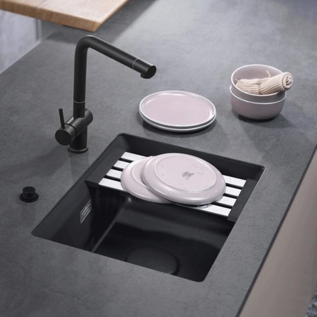 Kara 50 U keramik køkkenvask, Matsort m/krom afløb