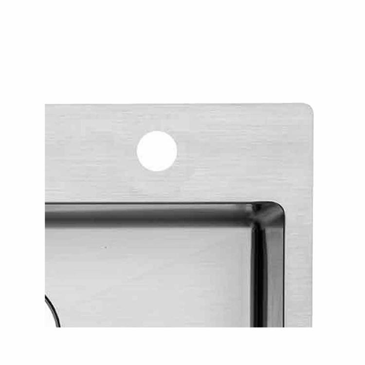 Udstansning af hanehul til højre Ø35 mm