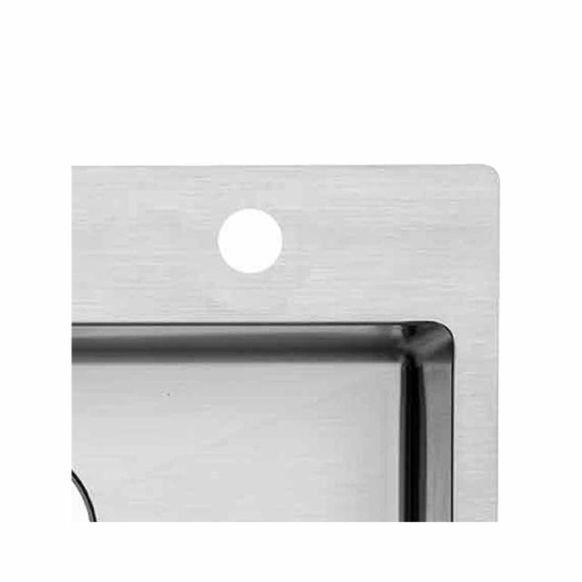 Udstansning af hanehul til højre Ø35 mm